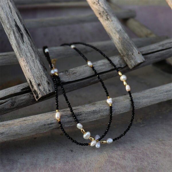 Natural Freshwater Pearl Black Crystal Choker Necklace