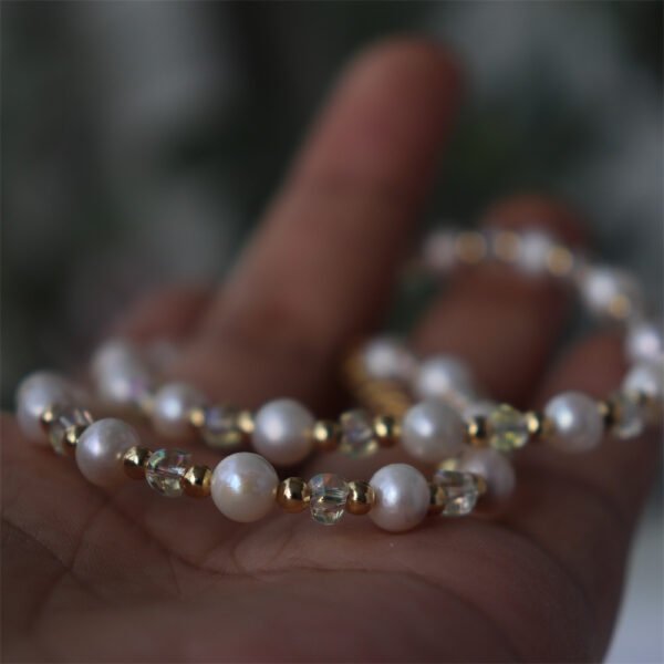 Natural Freshwater Pearl Crystal Necklace