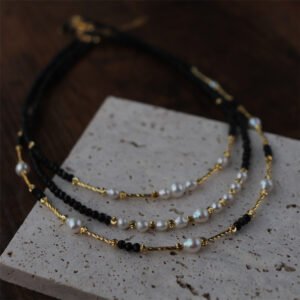 详情图片_18 Black Crystal Natural Freshwater Pearl Necklace
